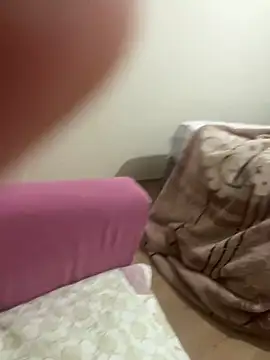 Snapshot of 34mert343431 chatting on 03-17-25, 10:28 34mert343431 online show from 03-17-25, 10:28