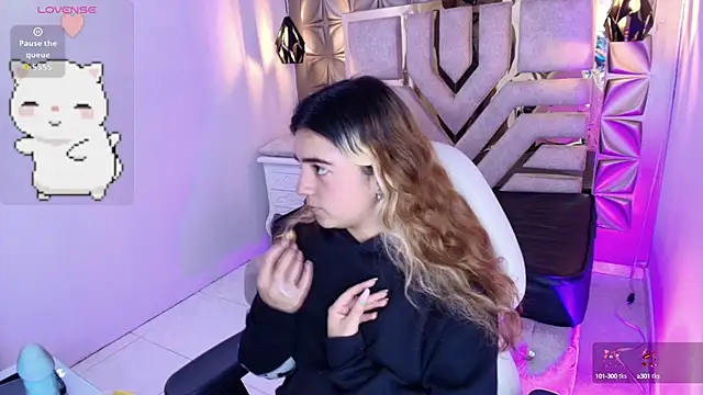 meraki fraise online show from 09-21-25, 08:54