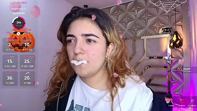 meraki fraise online show from 10-31-25, 08:21