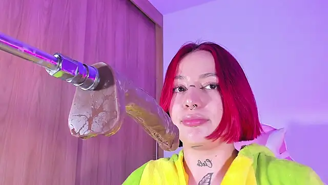 Snapshot of annika_taylor chatting on 03-03-25, 03:08 annika taylor online show from 03-03-25, 03:08