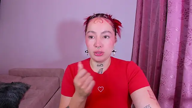 Snapshot of annika_taylor chatting on 09-30-25, 12:59 annika taylor online show from 09-30-25, 12:59