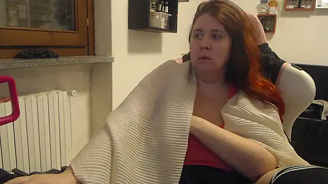 Snapshot of valerysexy chatting on 10-02-25, 09:00 valerysexy online show from 10-02-25, 09:00