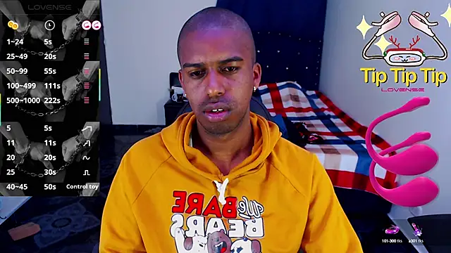 Snapshot of mrjhon26 chatting on 02-13-25, 10:23 mrjhon26 online show from 02-13-25, 10:23