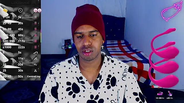 Snapshot of mrjhon26 chatting on 09-18-25, 10:39 mrjhon26 online show from 09-18-25, 10:39