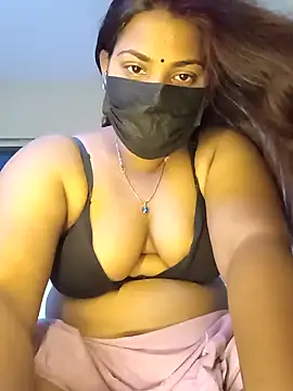 Hotmilfxox online show from 03-04-25, 02:38