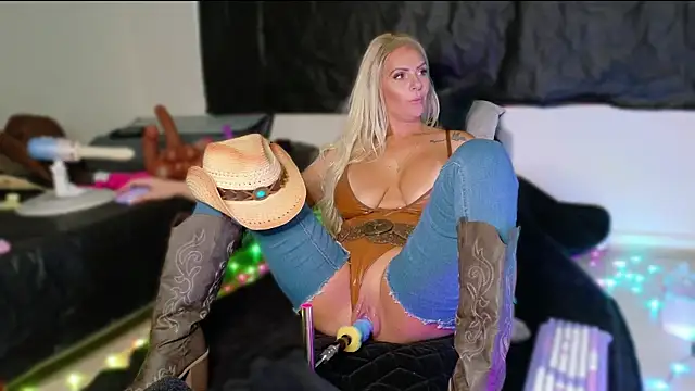 Luscious angell online show from 04-26-26, 10:24