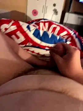 itzznick2005 online show from 09-28-25, 04:56