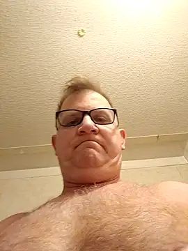 Snapshot of J83560Jason chatting on 12-18-25, 02:23 J83560Jason online show from 12-18-25, 02:23