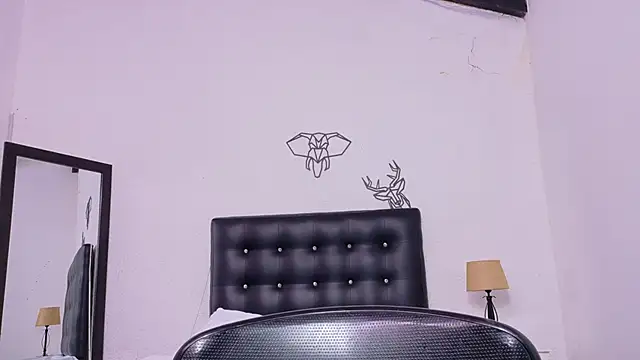 Skinny hottie18 online show from 03-10-25, 05:18