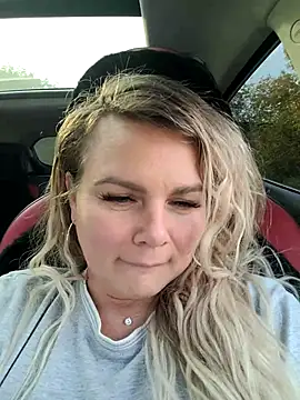 candy queeen online show from 09-20-25, 11:22