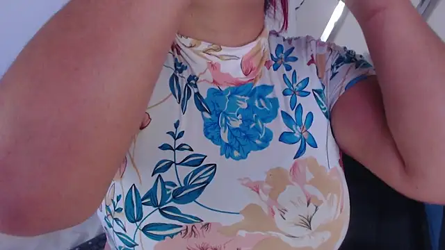 Amara Red online show from 07-18-26, 11:25