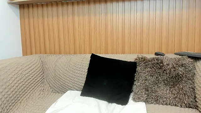  karla Brunette  online show from 03-27-26, 07:13