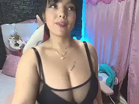 loren tits24 online show from 01-02-25, 12:23