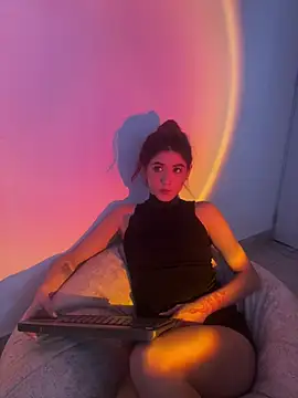 AnnyCherry  online show from 01-10-25, 05:56