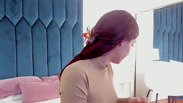 AnnyCherry  online show from 03-21-25, 10:50