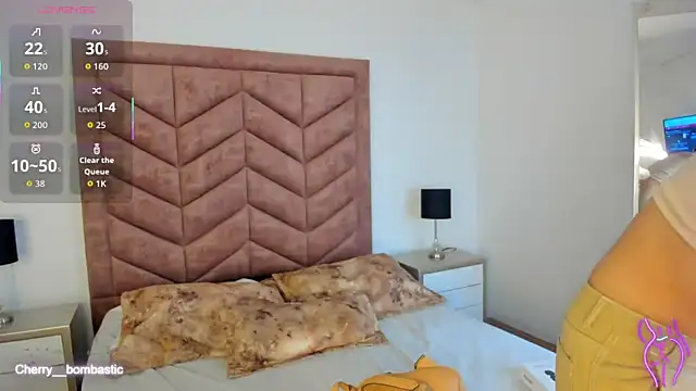 AnnyCherry  online show from 09-17-25, 04:30