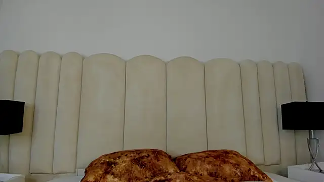 AnnyCherry  online show from 09-22-25, 08:55