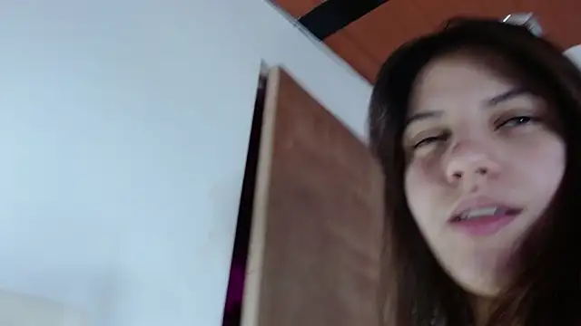 melody  bleir online show from 11-09-25, 05:06