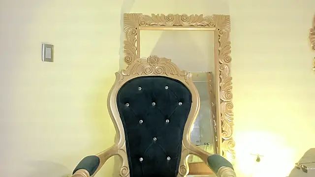 Ari sunshine  online show from 09-11-25, 04:01