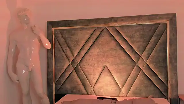 Ari sunshine  online show from 10-04-25, 06:55