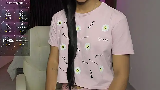 Snapshot of anniie_smith chatting on 02-26-25, 11:09 anniie smith online show from 02-26-25, 11:09