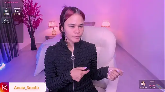 Snapshot of anniie_smith chatting on 09-11-25, 11:10 anniie smith online show from 09-11-25, 11:10