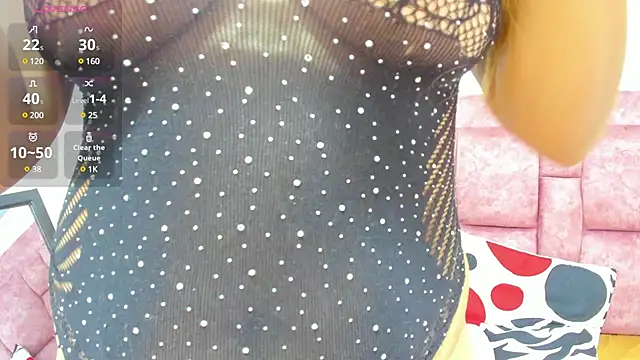 Snapshot of Ana_star_ chatting on 02-19-25, 12:33 Ana star online show from 02-19-25, 12:33