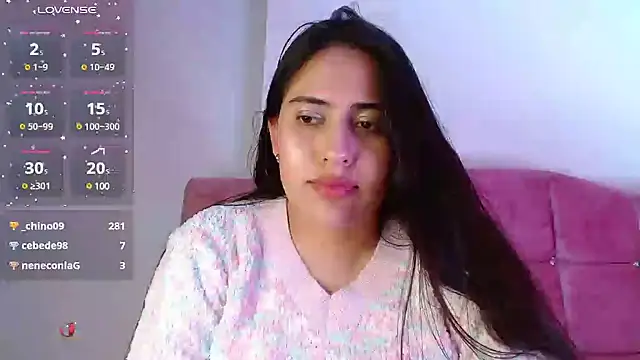 Snapshot of Paris-love chatting on 12-31-24, 08:48 Paris-love online show from 12-31-24, 08:48