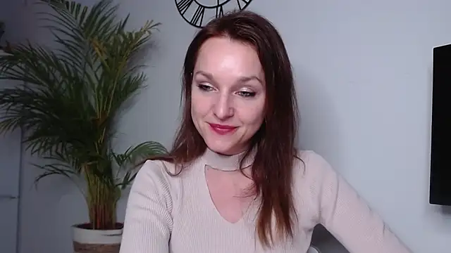 Snapshot of AliciaDesire chatting on 03-20-25, 07:04 AliciaDesire online show from 03-20-25, 07:04