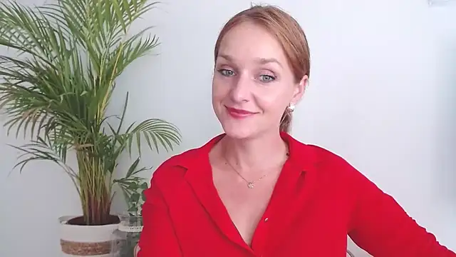 Snapshot of AliciaDesire chatting on 09-15-25, 12:49 AliciaDesire online show from 09-15-25, 12:49