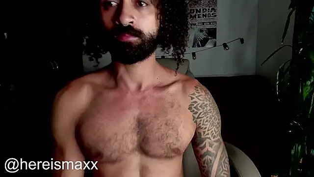 MaxG   online show from 09-24-25, 12:03