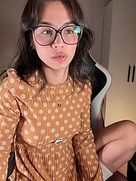 Adriennesexxx online show from 03-21-26, 07:06