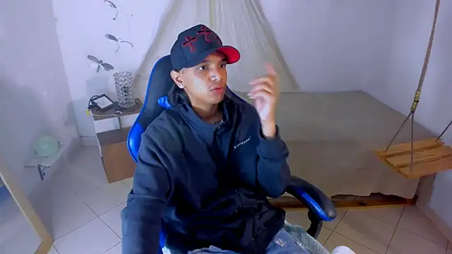 Brand habes online show from 04-25-26, 01:41