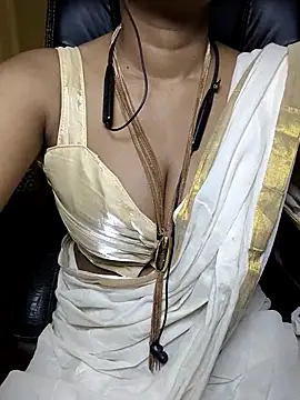 Snapshot of Anjali_cute-Pondati chatting on 06-08-26, 12:14 Anjali cute-Pondati online show from 06-08-26, 12:14