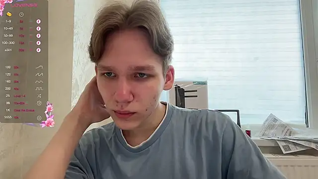 gay boyss online show from 02-09-25, 10:53