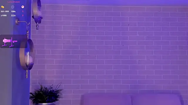 Snapshot of DolcieElliot chatting on 02-05-25, 05:09 DolcieElliot online show from 02-05-25, 05:09