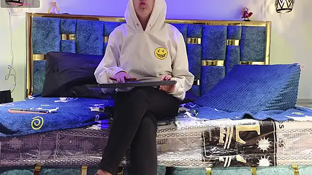 Snapshot of dakota_guirl chatting on 02-27-25, 09:54 dakota guirl online show from 02-27-25, 09:54