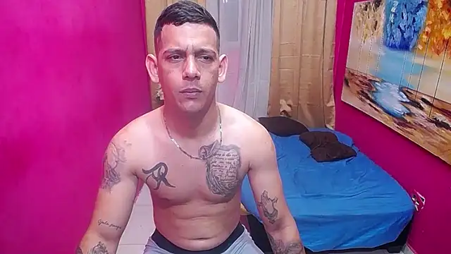 hugecocks hot online show from 03-05-26, 12:06