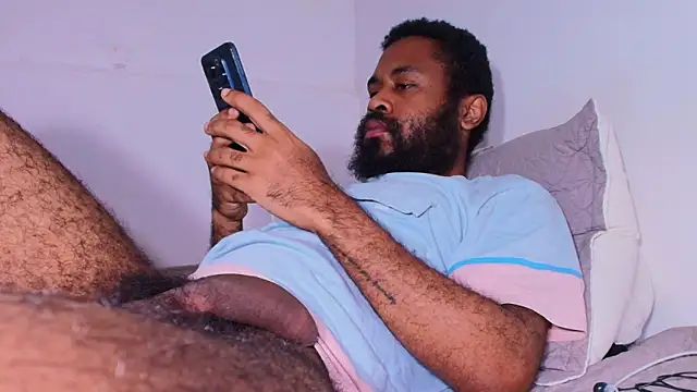 KaelMoreau online show from 03-25-26, 11:16