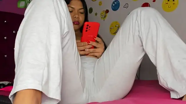 DIORA Latina online show from 01-06-25, 03:31