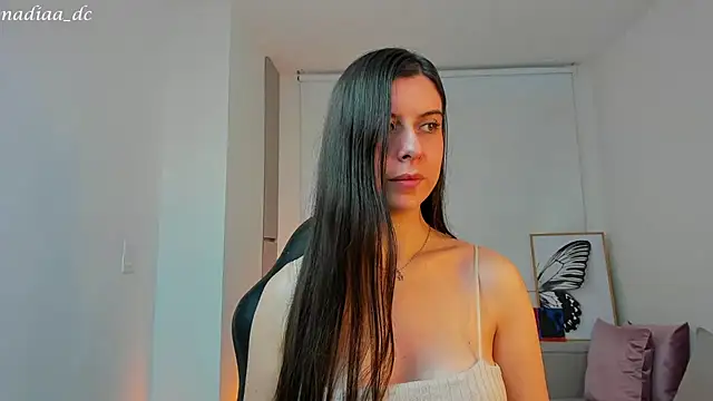 Snapshot of Nadiaa_ chatting on 12-24-24, 03:05 Nadiaa online show from 12-24-24, 03:05