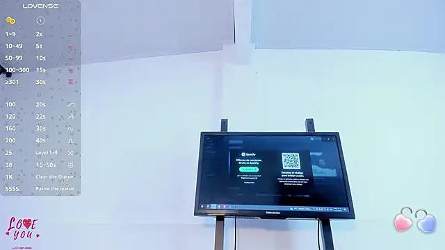 Vahiolet smith online show from 11-14-25, 03:49