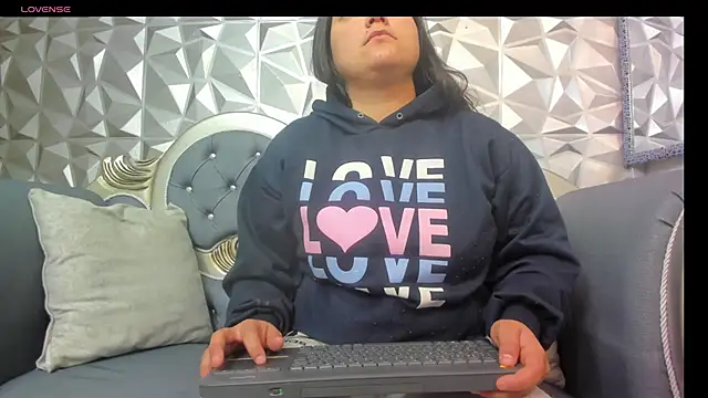 KataleyaStiward online show from 01-25-25, 01:30