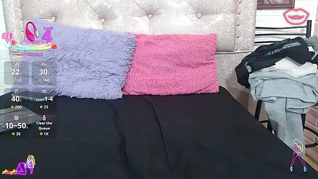 KataleyaStiward online show from 10-10-25, 01:10