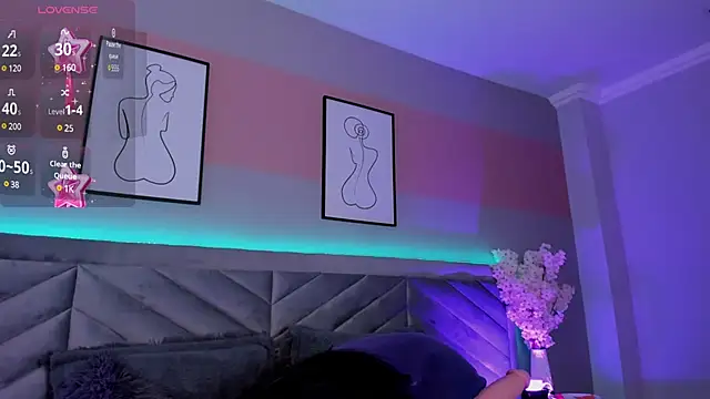 Snapshot of Ary_thompson__ chatting on 12-13-24, 11:28 Ary thompson online show from 12-13-24, 11:28