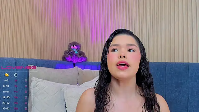 angeline teen online show from 01-22-25, 12:06