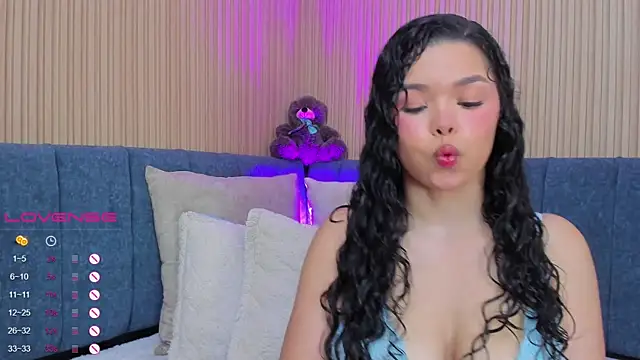 angeline teen online show from 02-04-25, 12:11