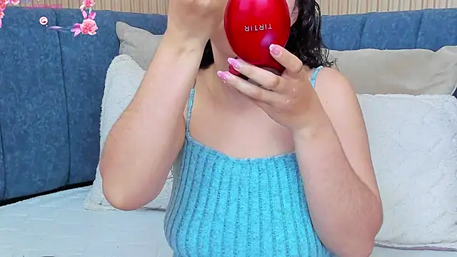 angeline teen online show from 11-21-25, 12:15