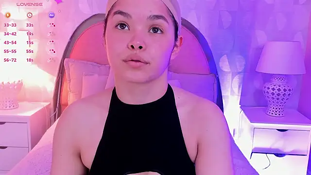 Snapshot of angeline_teen chatting on 05-06-26, 12:10 angeline teen online show from 05-06-26, 12:10