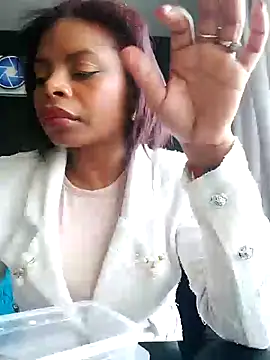 Snapshot of Lizeth_rey1 chatting on 01-06-25, 06:52 Lizeth rey1 online show from 01-06-25, 06:52